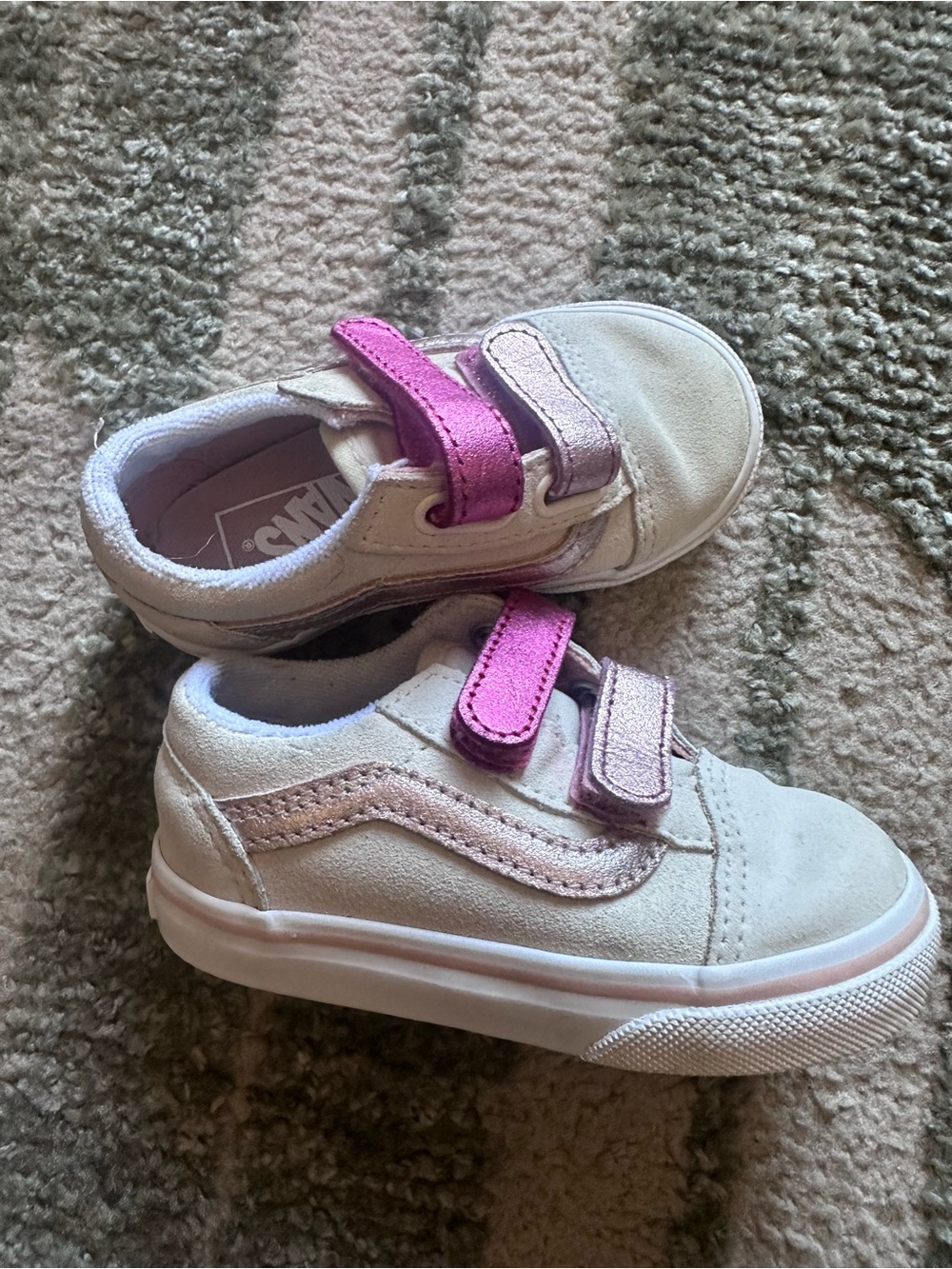 Vans Kids Cream and Pink Sneakers 6.5
